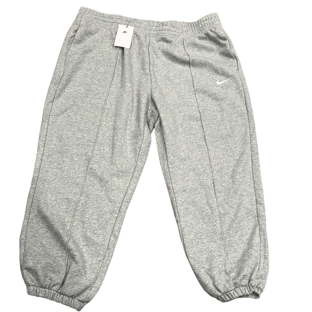 Womens Loose Fit/ Mid Rise Sweats